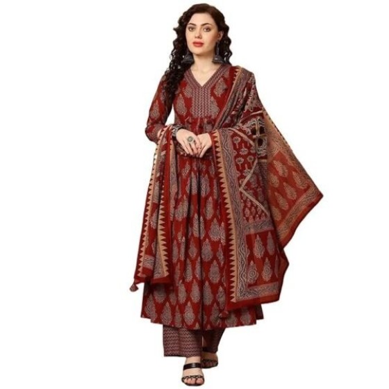 Embellished Georgette Saree with Unstitched Blouse Piece